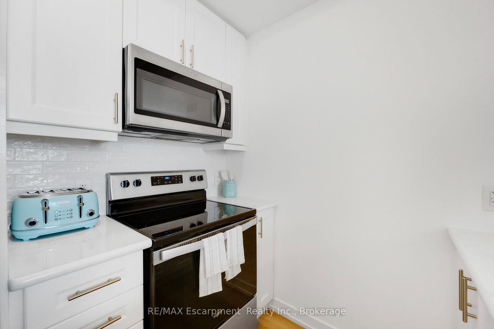 470 Dundas Street E, Unit 309 thumbnail 9