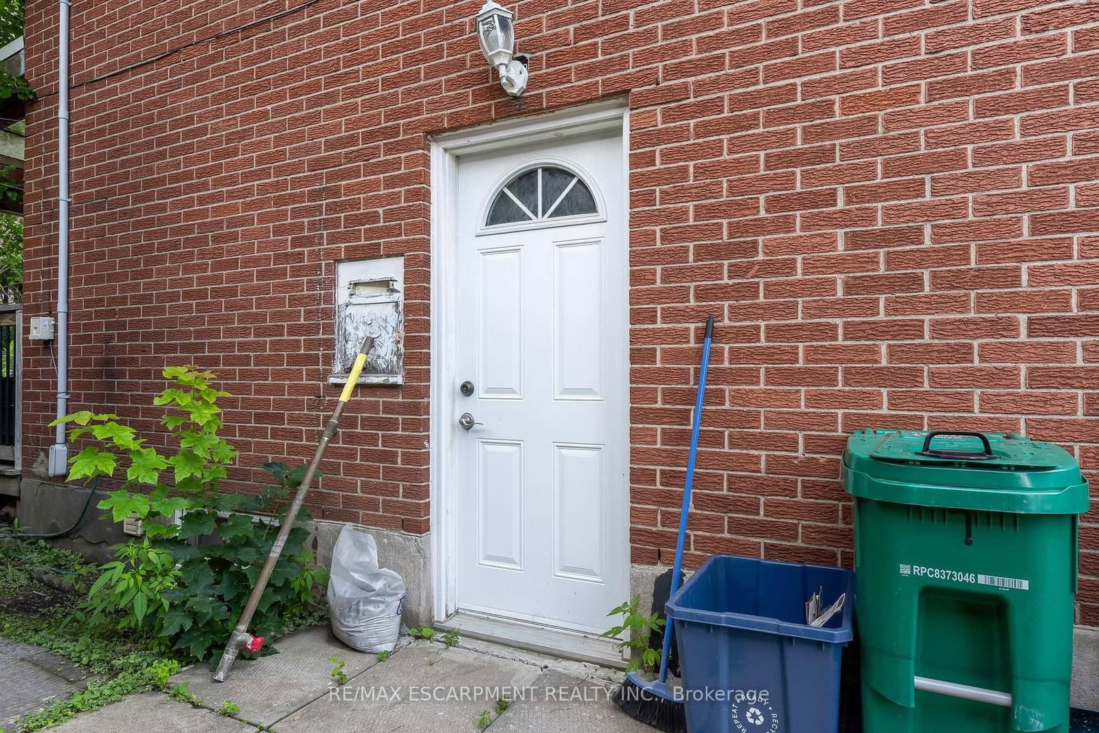 203B Erb Street thumbnail 3