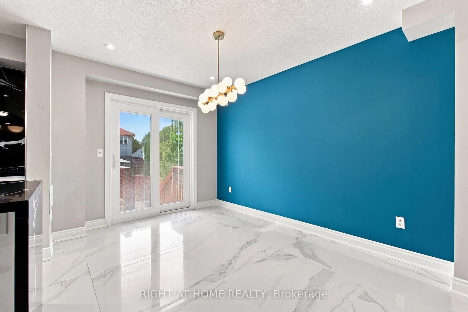 187 Clairfields Drive E thumbnail 12