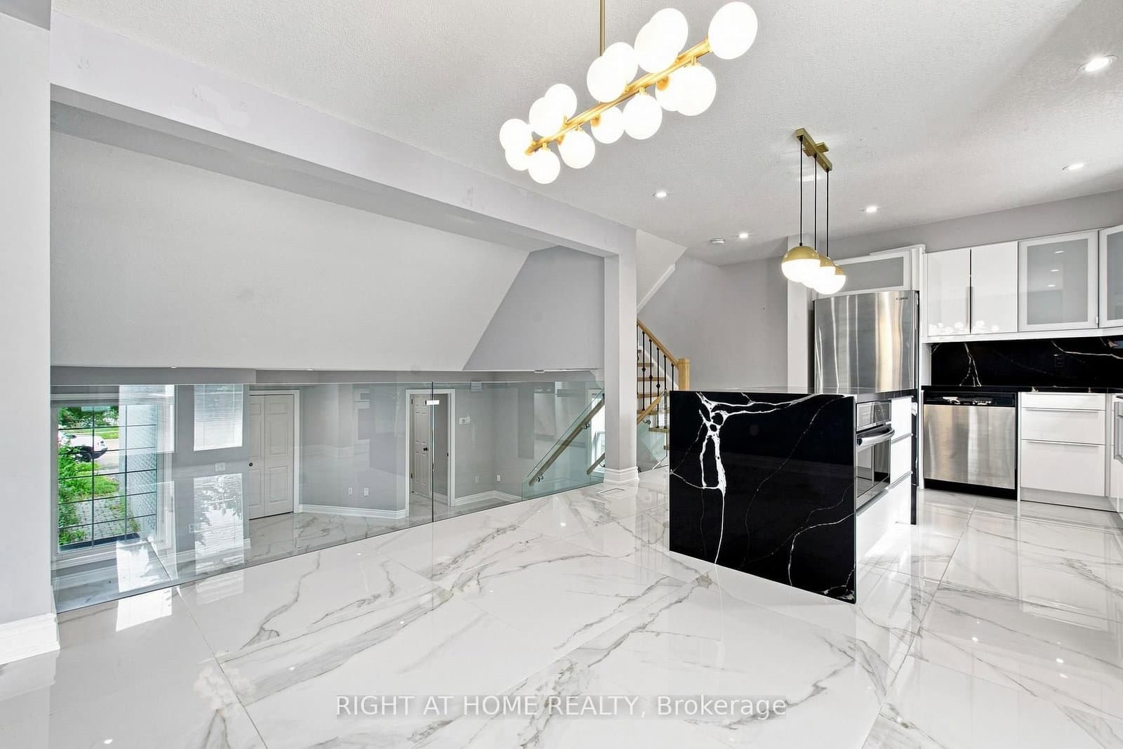 187 Clairfields Drive E thumbnail 13