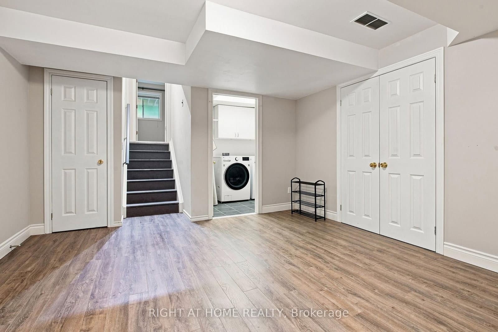 187 Clairfields Drive E thumbnail 22