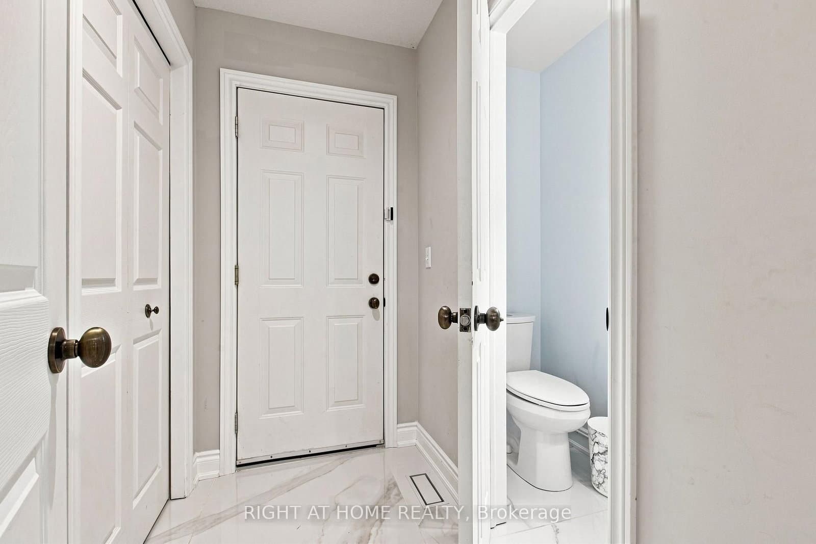 187 Clairfields Drive E thumbnail 8