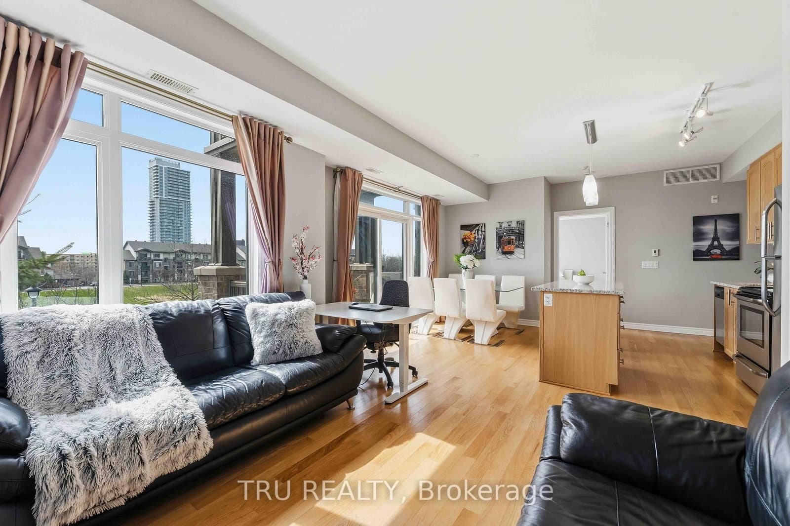 755 Beauparc Private, Unit 301 thumbnail 18