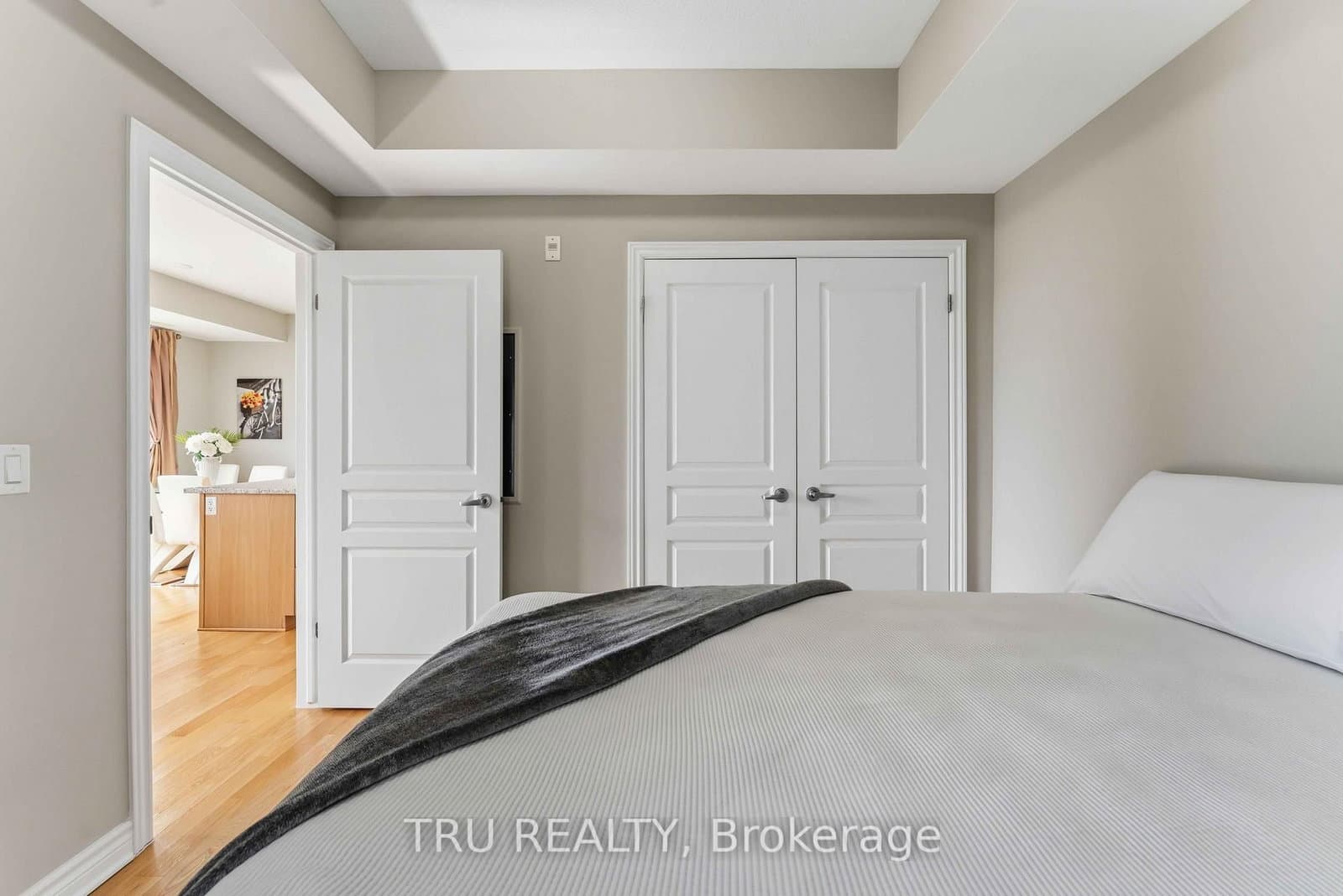 755 Beauparc Private, Unit 301 thumbnail 37