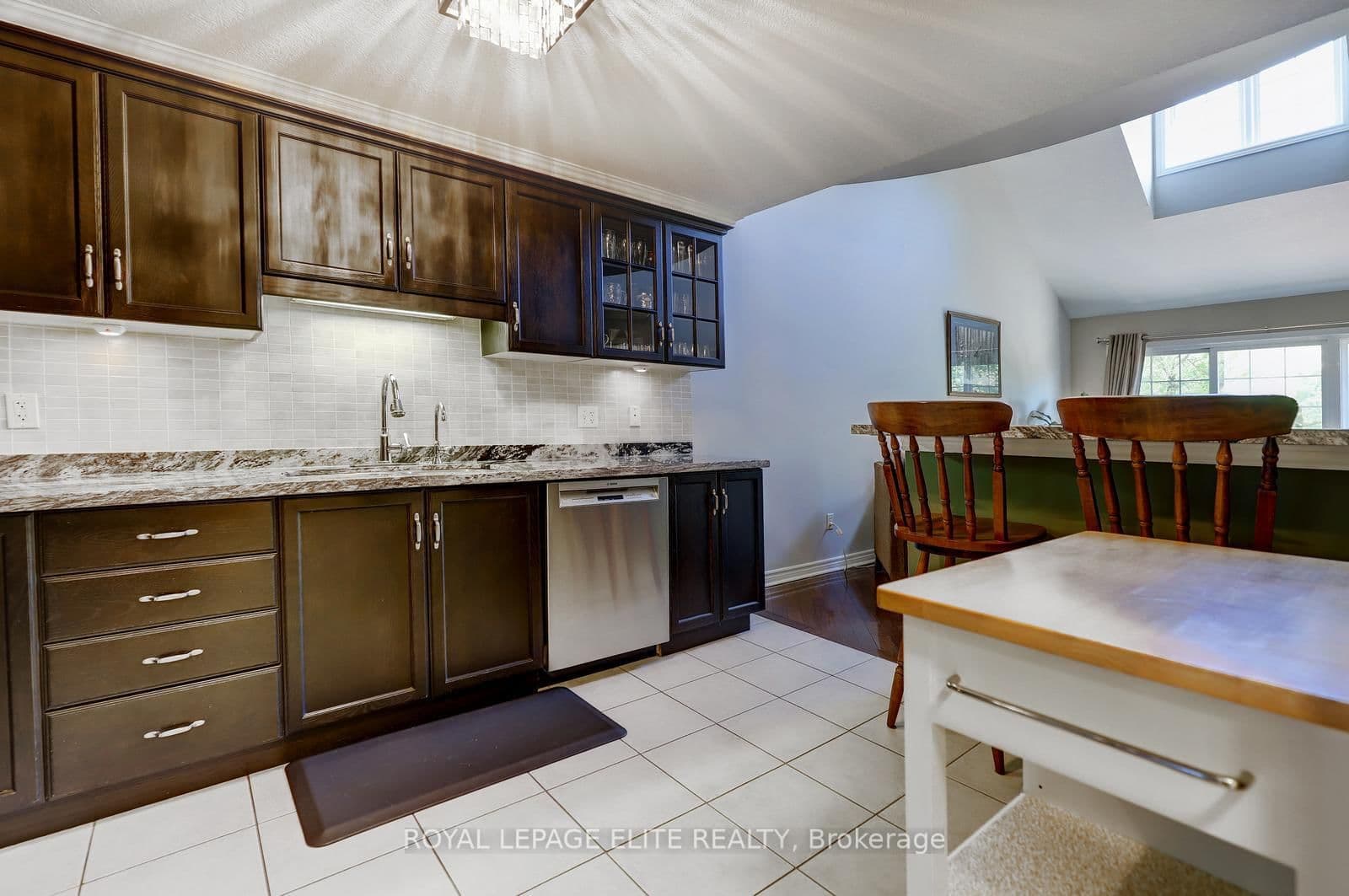 118 Lynch Circle thumbnail 9
