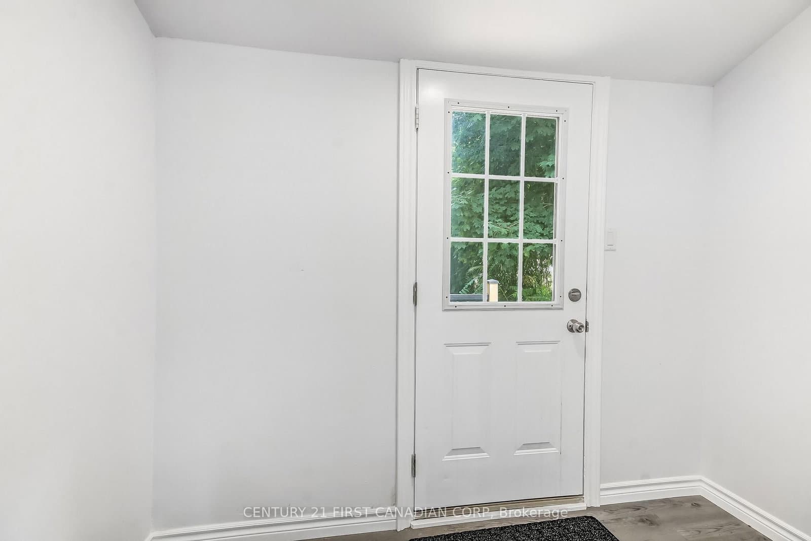 76 Chestnut Street thumbnail 11