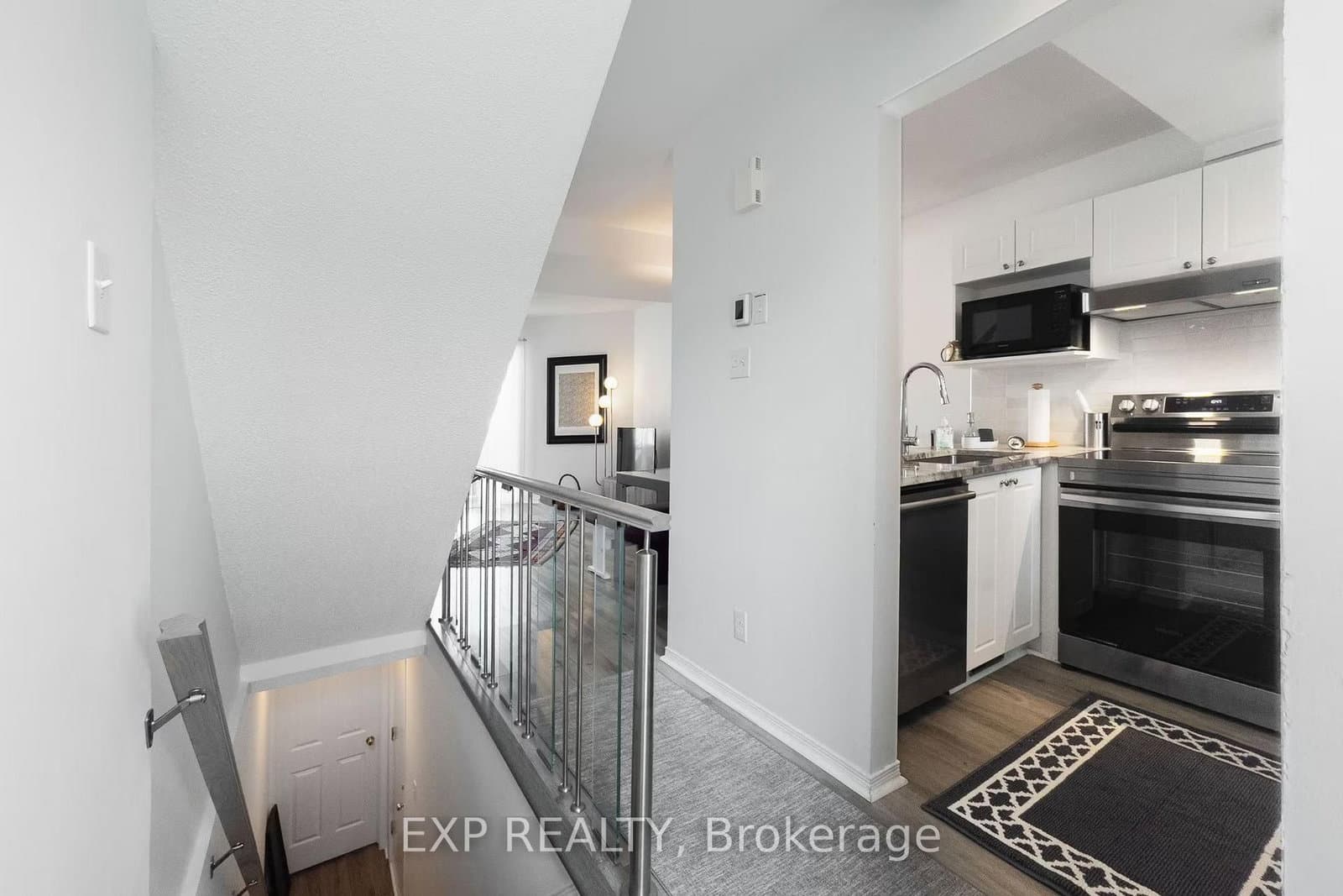 166 Forward Avenue thumbnail 27