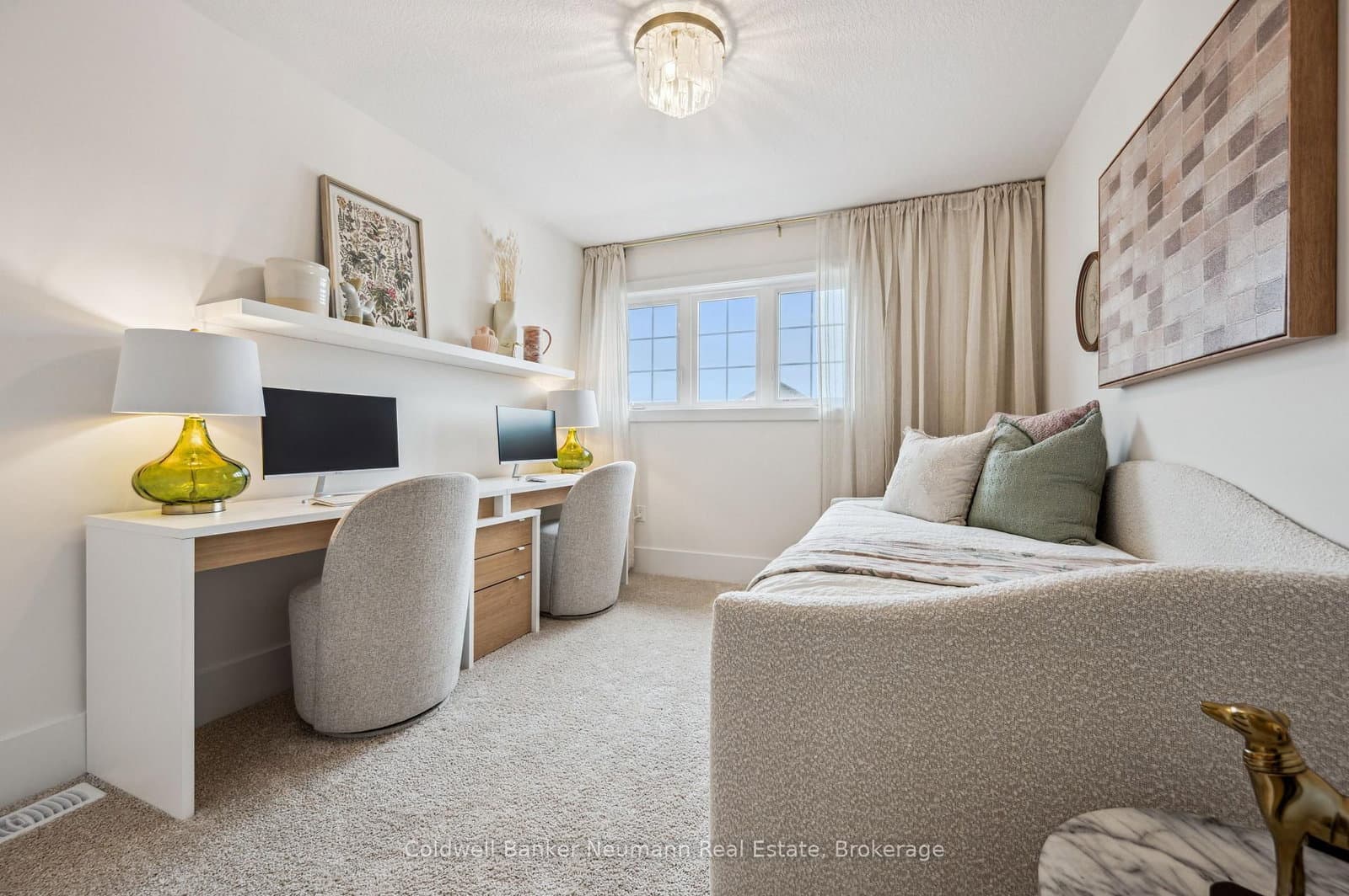 645 Anton Crescent thumbnail 15