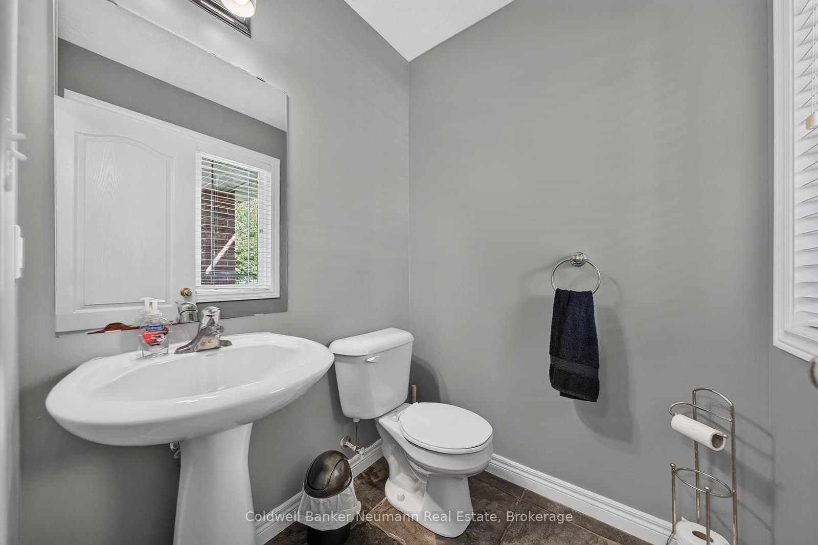 58 Washburn Drive thumbnail 16