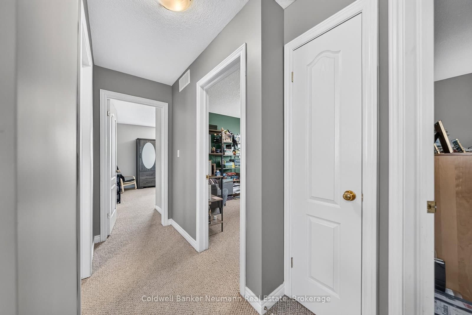 58 Washburn Drive thumbnail 21