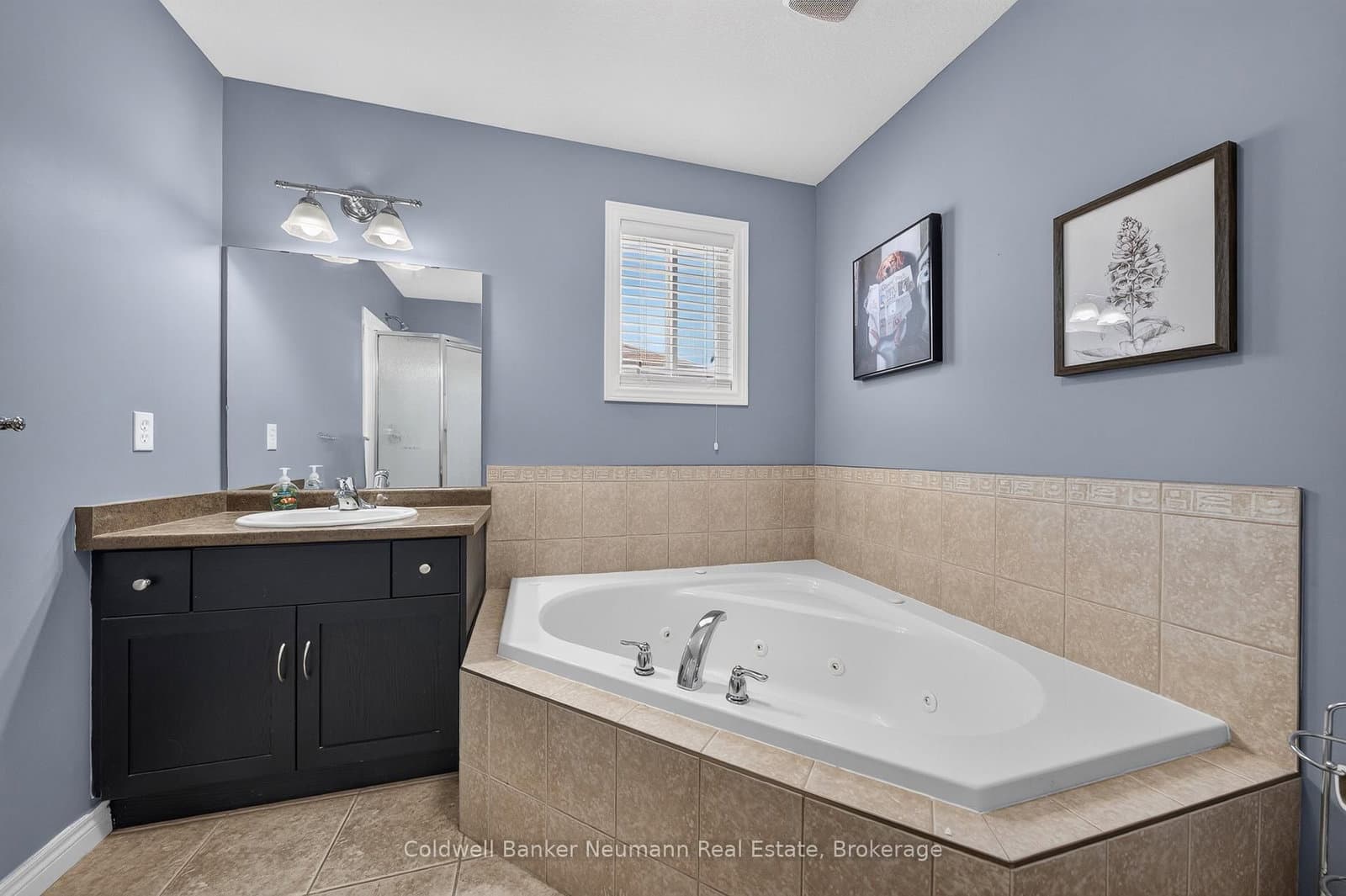 58 Washburn Drive thumbnail 23