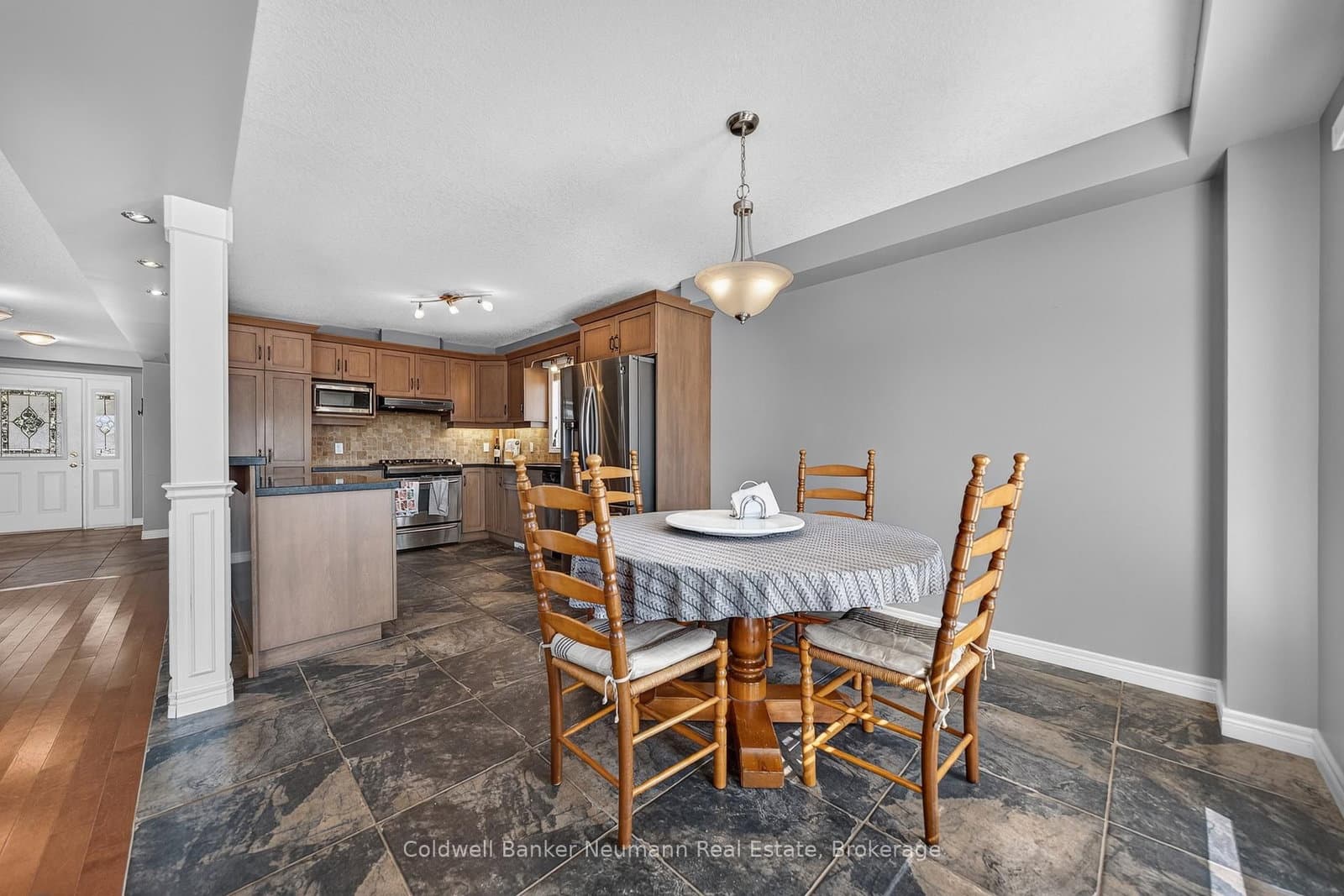 58 Washburn Drive thumbnail 8