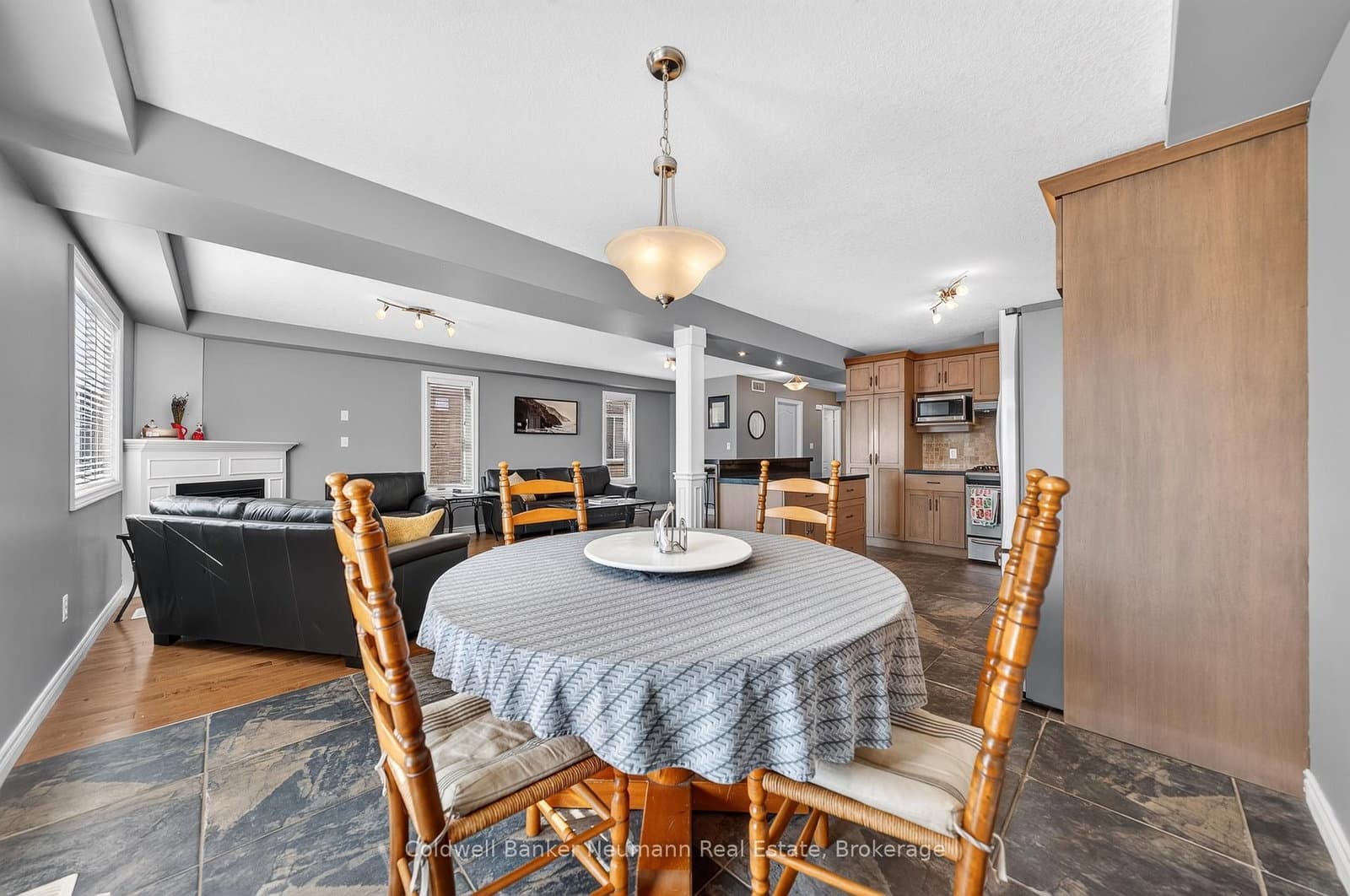 58 Washburn Drive thumbnail 9