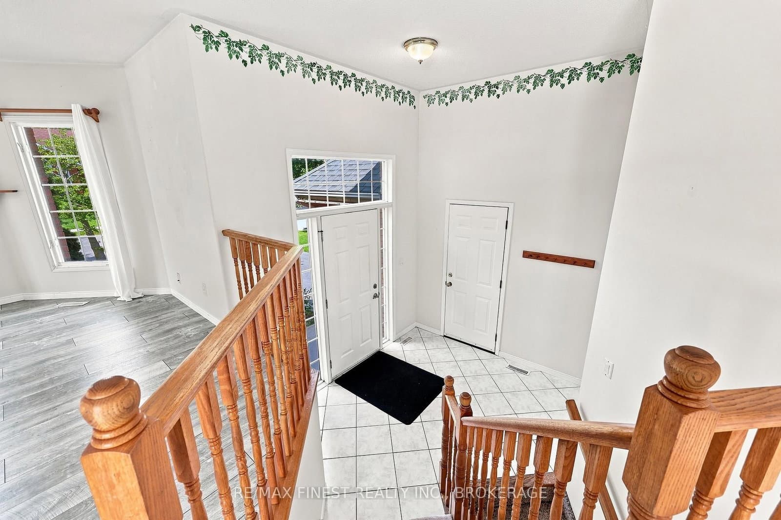416 Sheila Court thumbnail 11