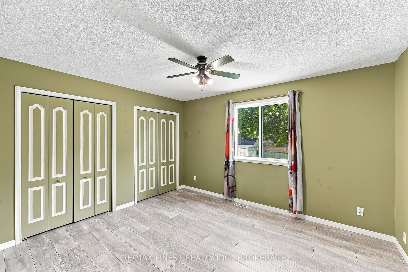 416 Sheila Court thumbnail 34
