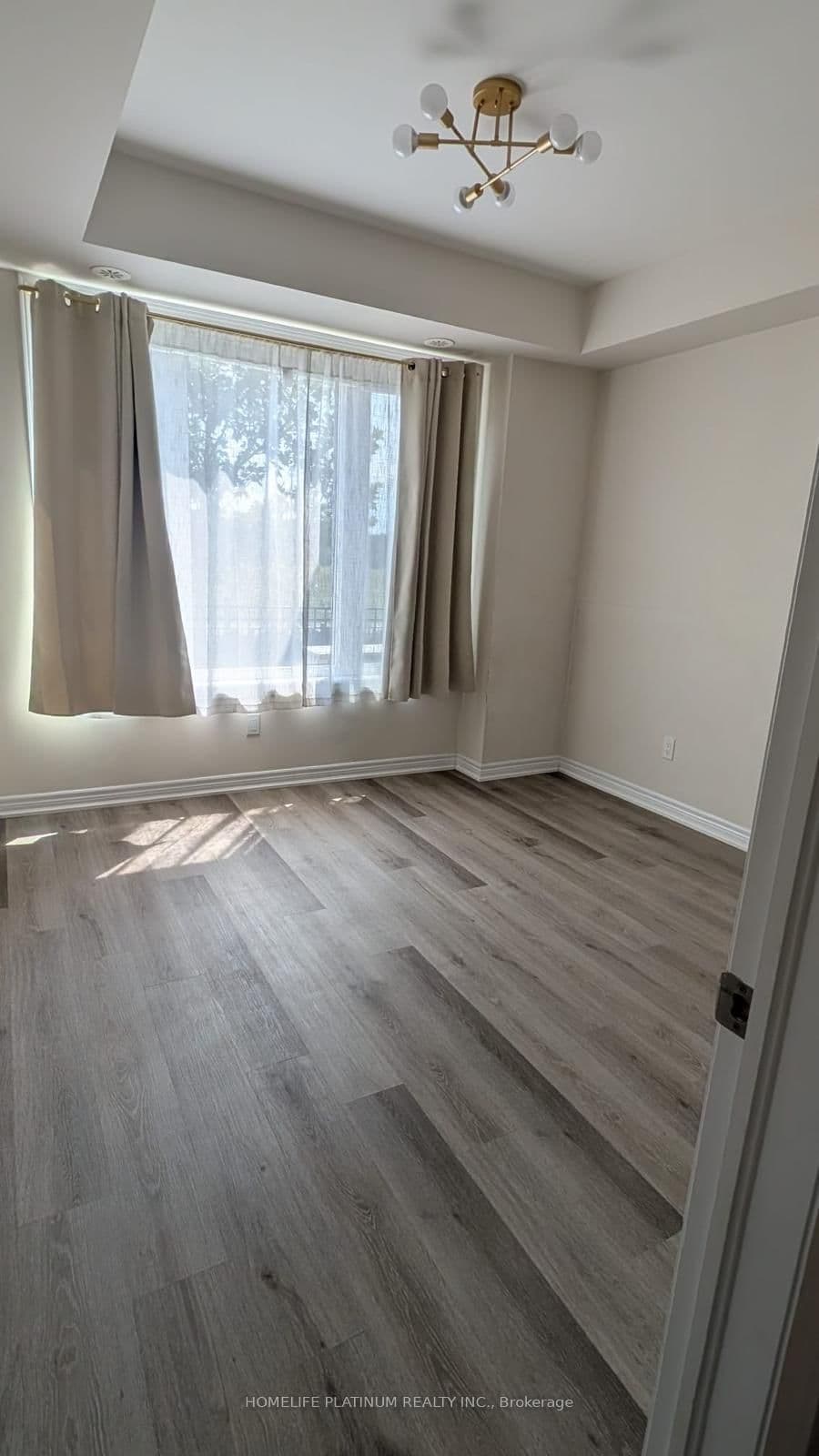 120 Watson Parkway, Unit 5 thumbnail 7