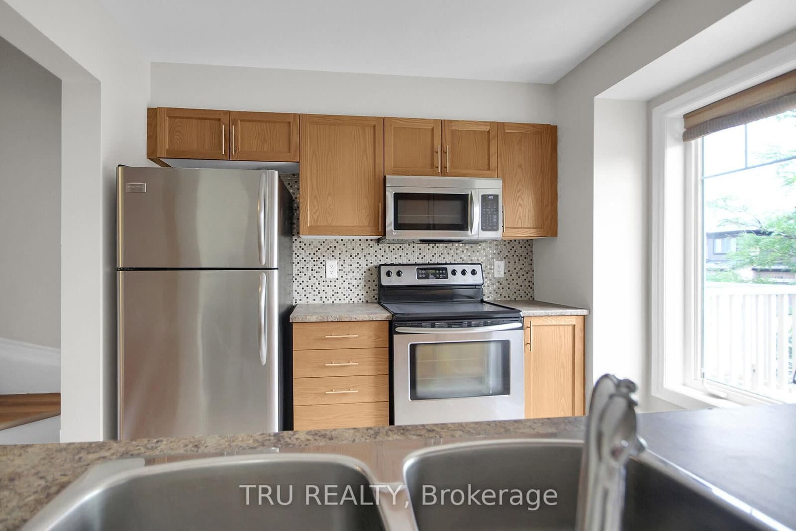 2505 Waterlilly Way thumbnail 7