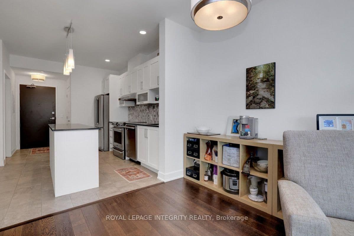 200 Inlet Private, Unit 605 thumbnail 9