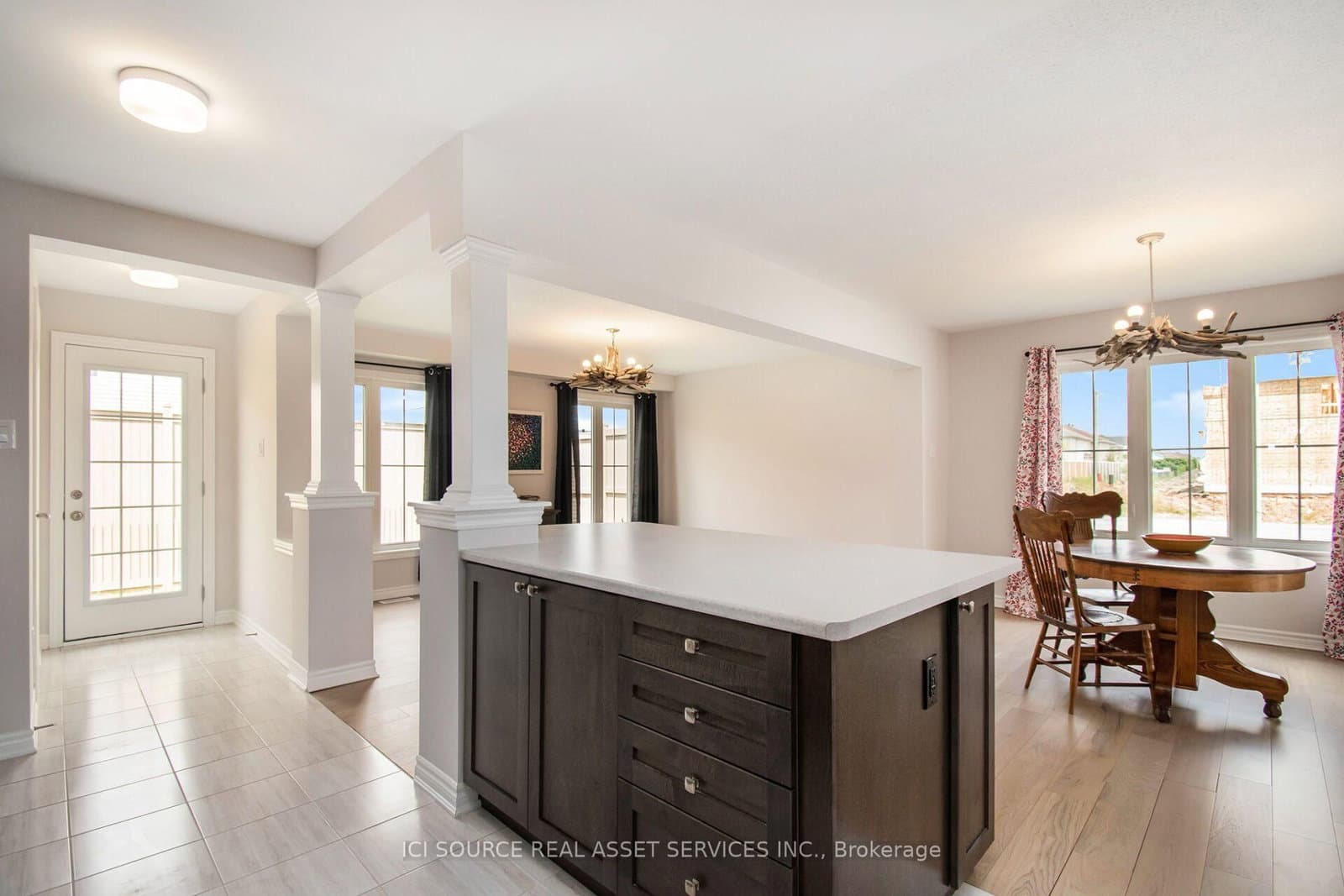 53 Mudminnow Crescent thumbnail 6