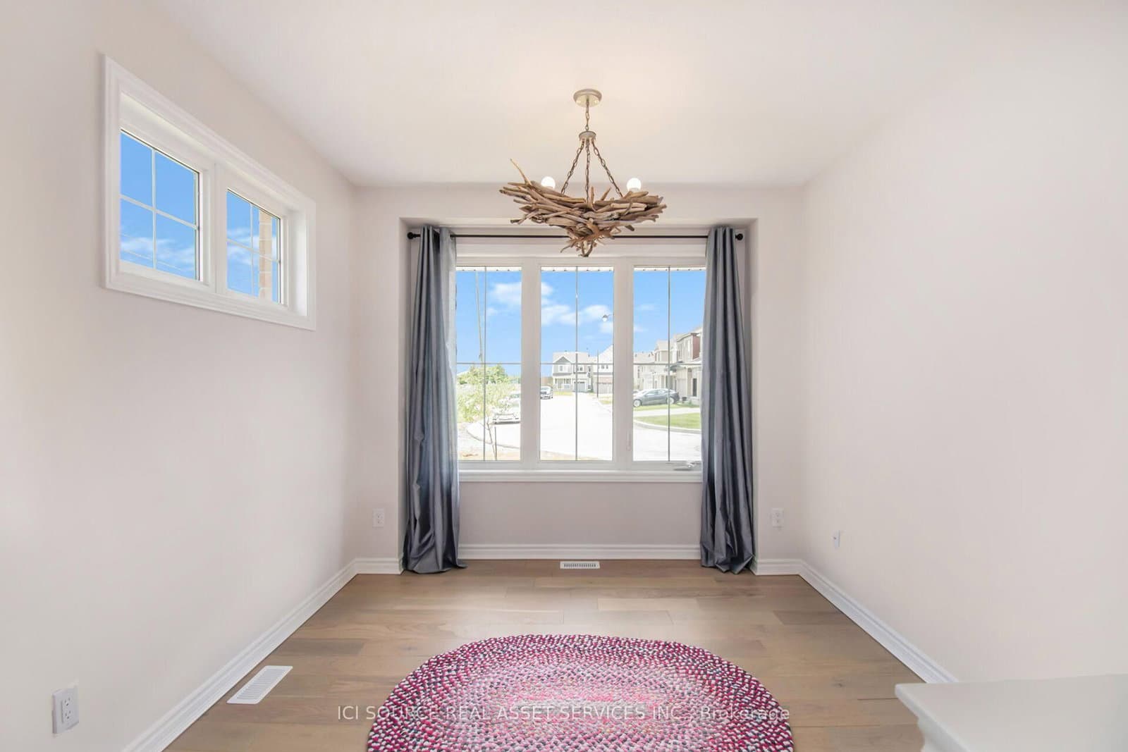 53 Mudminnow Crescent thumbnail 9