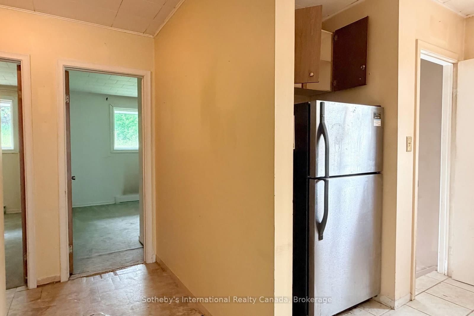 12A Valley Drive thumbnail 10