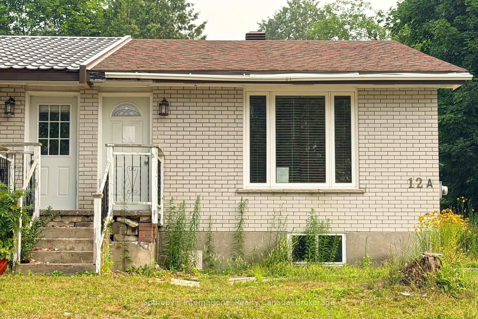 12A Valley Drive thumbnail 2
