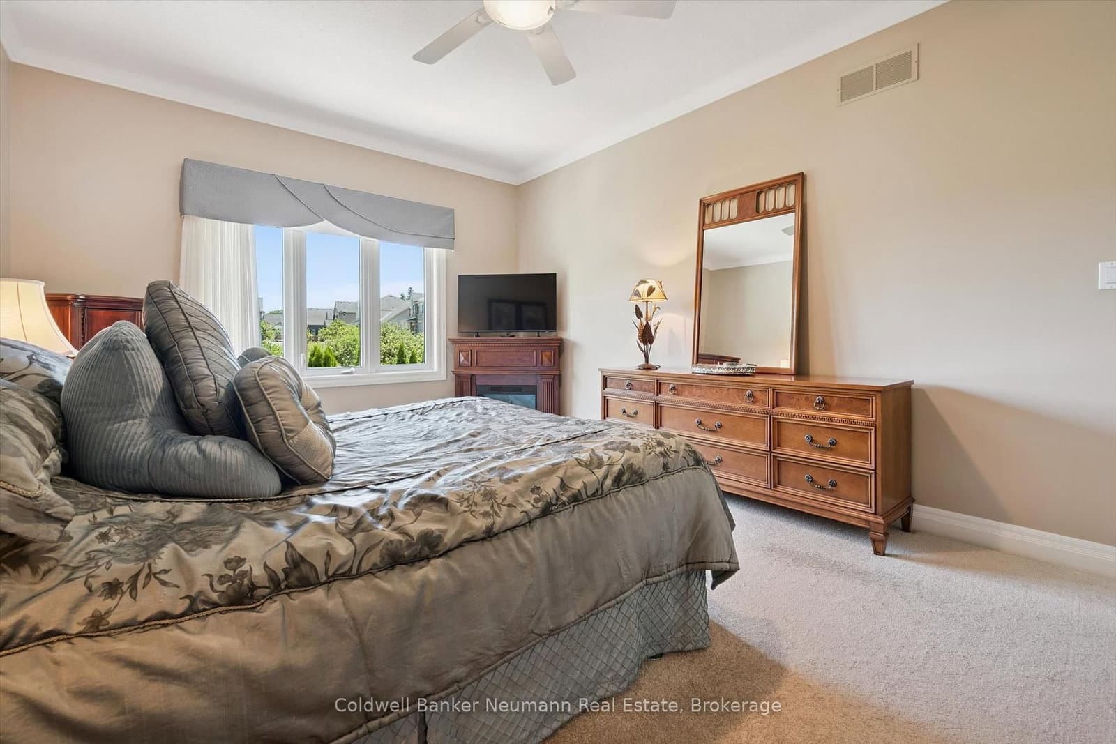 70 Bathgate Drive thumbnail 25
