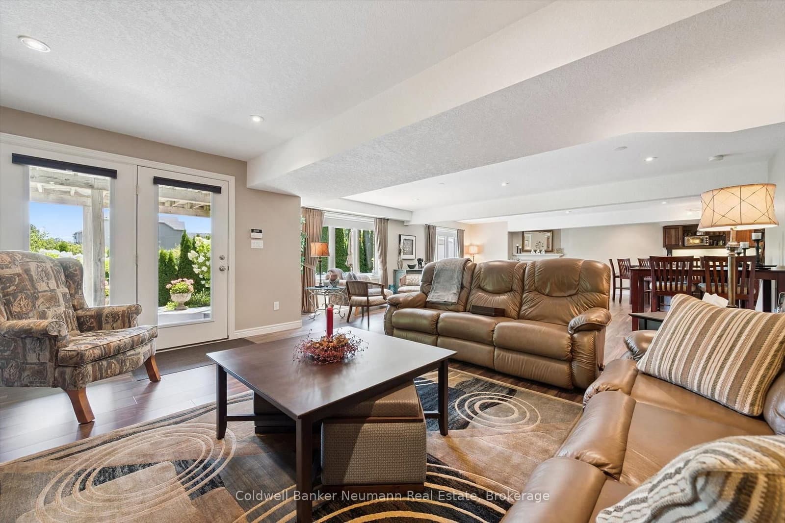 70 Bathgate Drive thumbnail 37