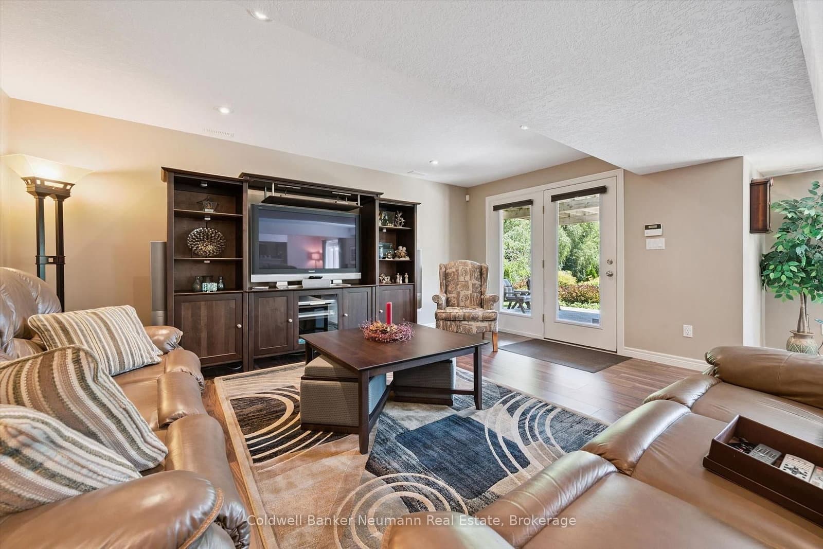 70 Bathgate Drive thumbnail 38