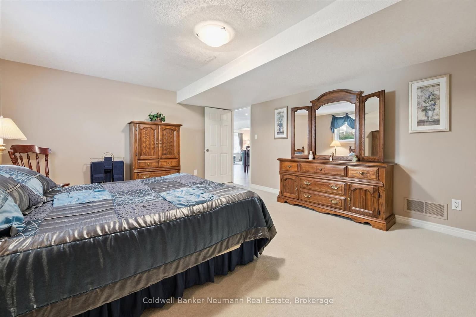 70 Bathgate Drive thumbnail 42
