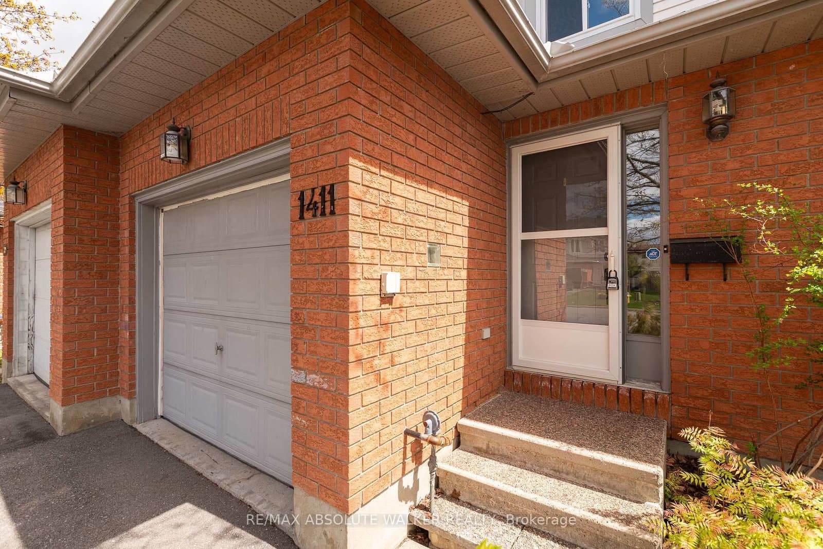 1411 Caravel Crescent thumbnail 2