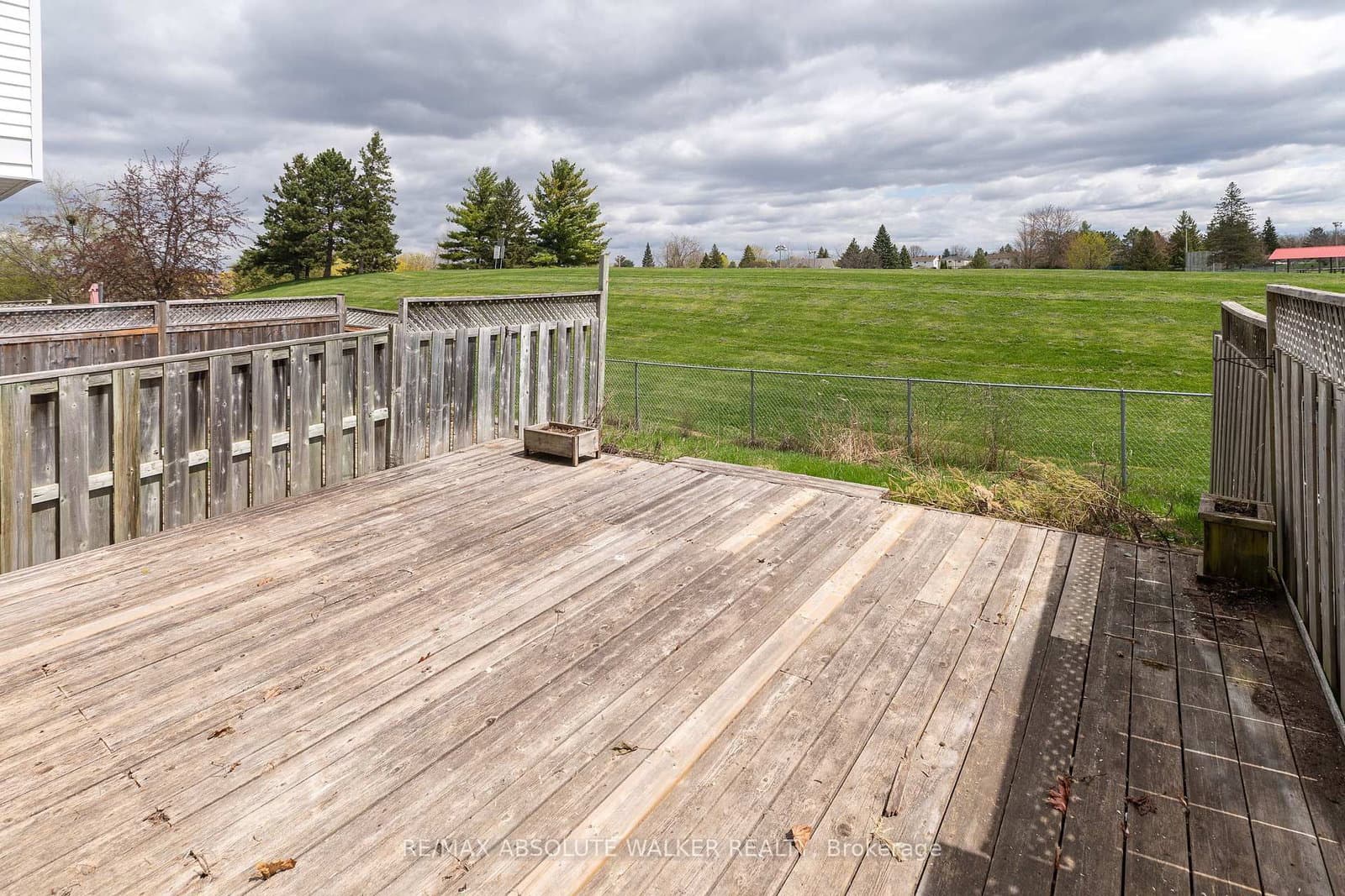 1411 Caravel Crescent thumbnail 28