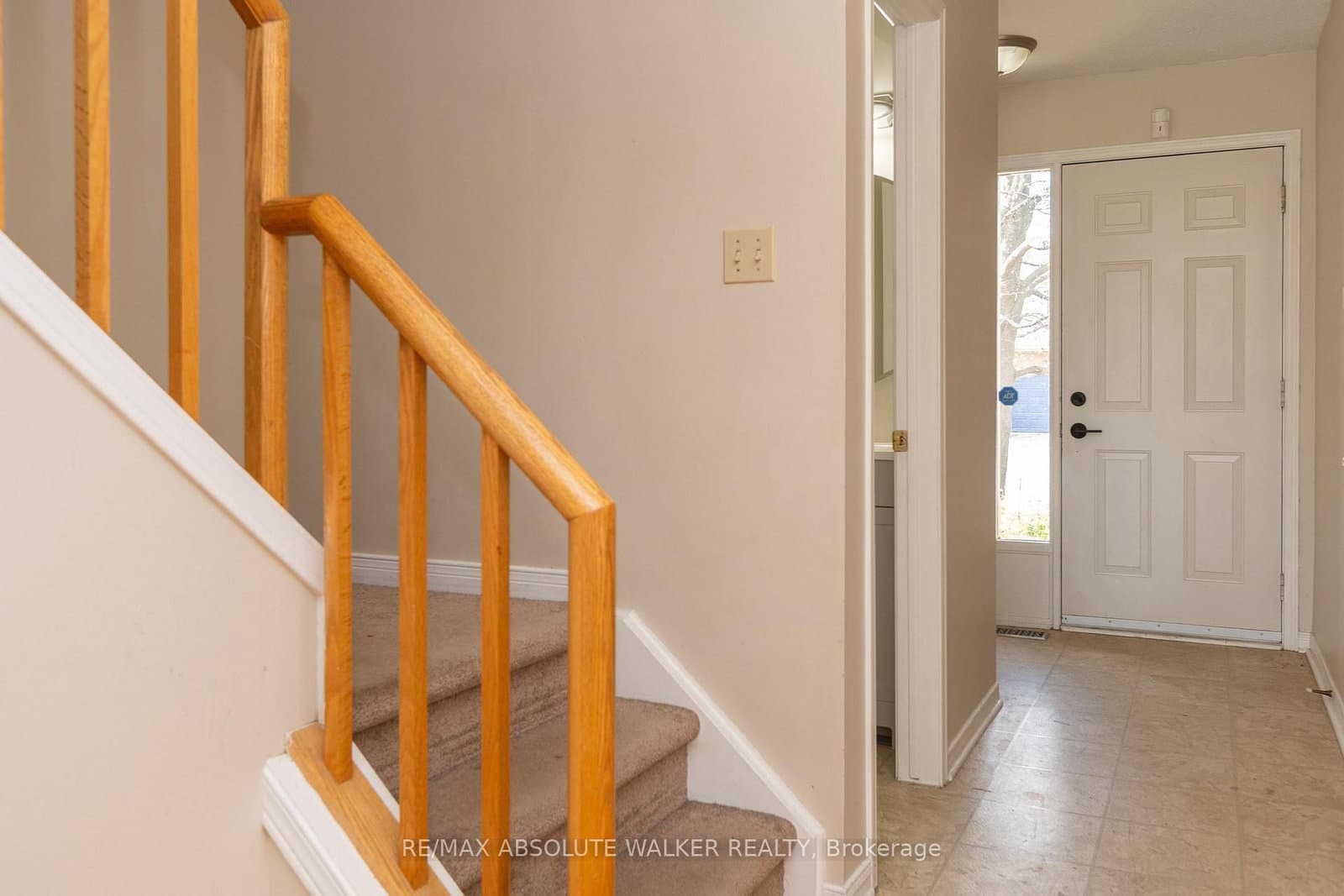 1411 Caravel Crescent thumbnail 4