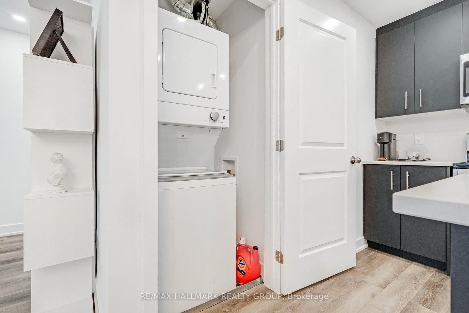 310 Tulum Crescent, Unit F thumbnail 11