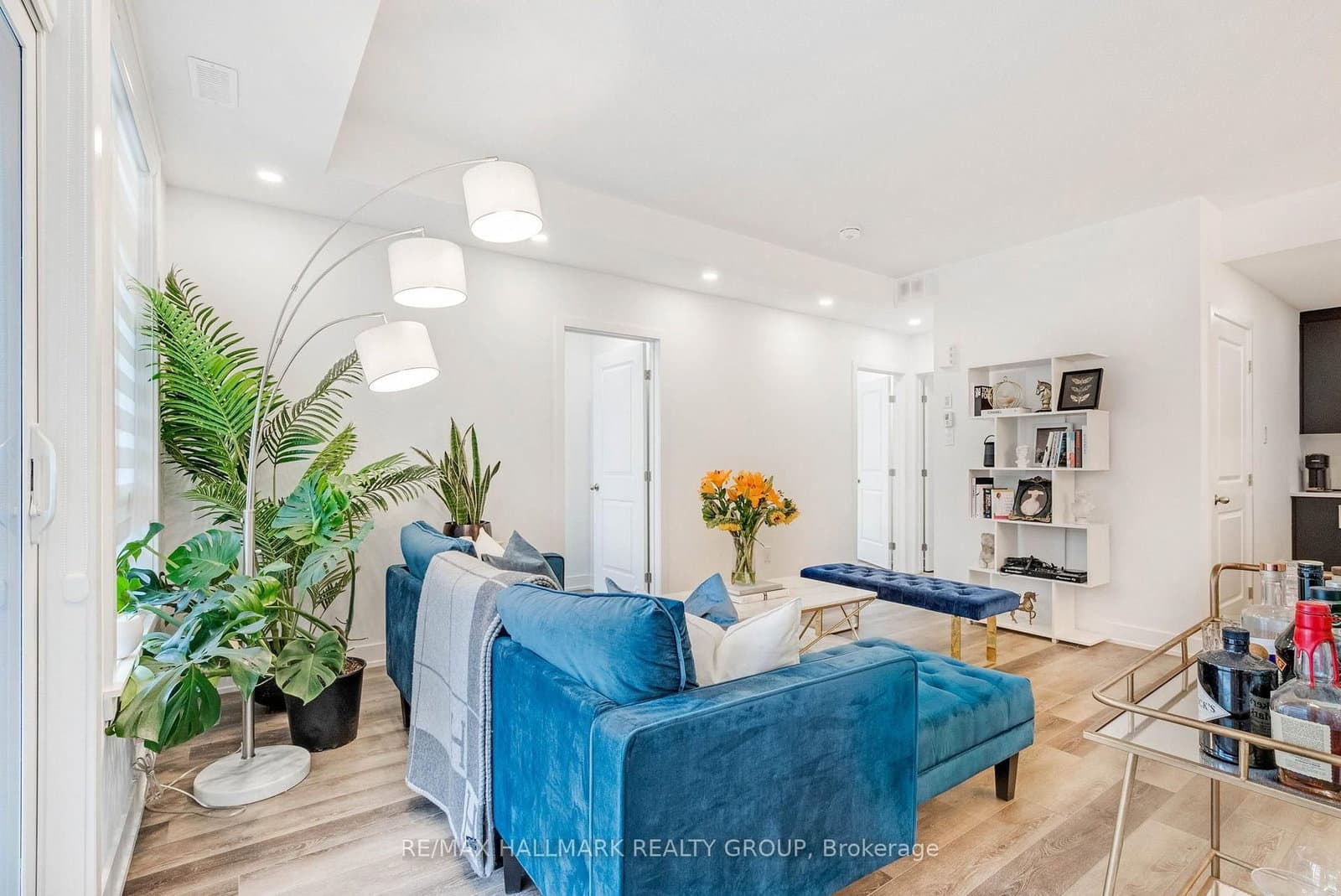 310 Tulum Crescent, Unit F thumbnail 4