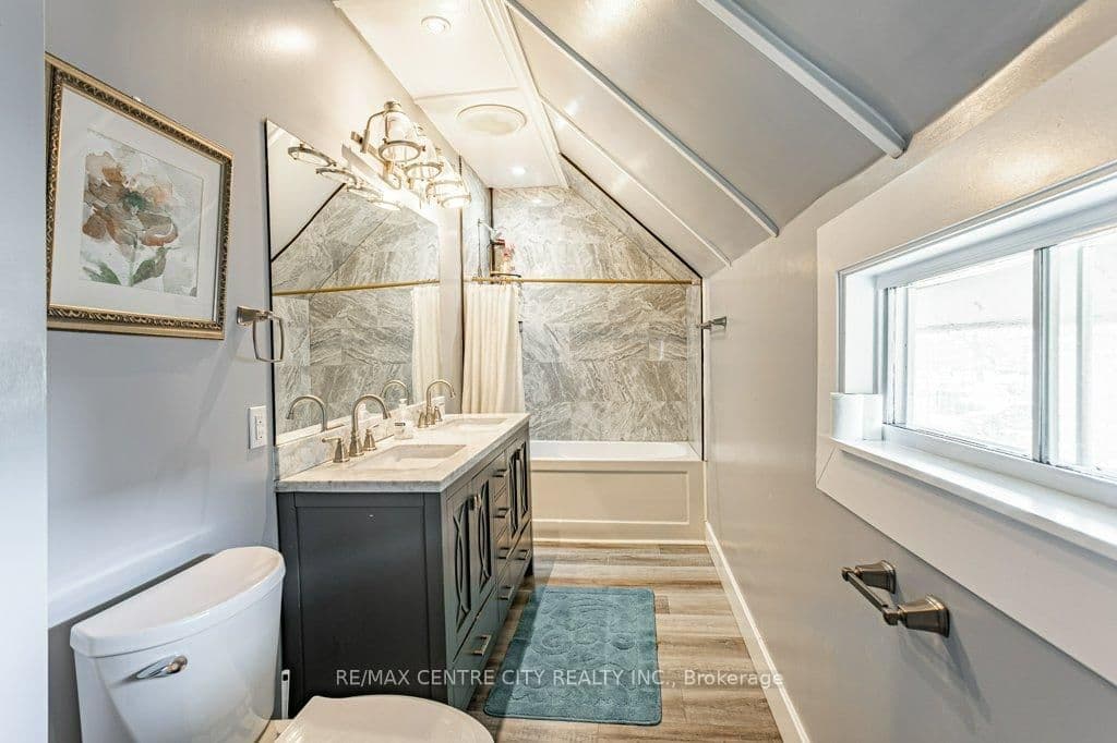 52 Princess Avenue thumbnail 28