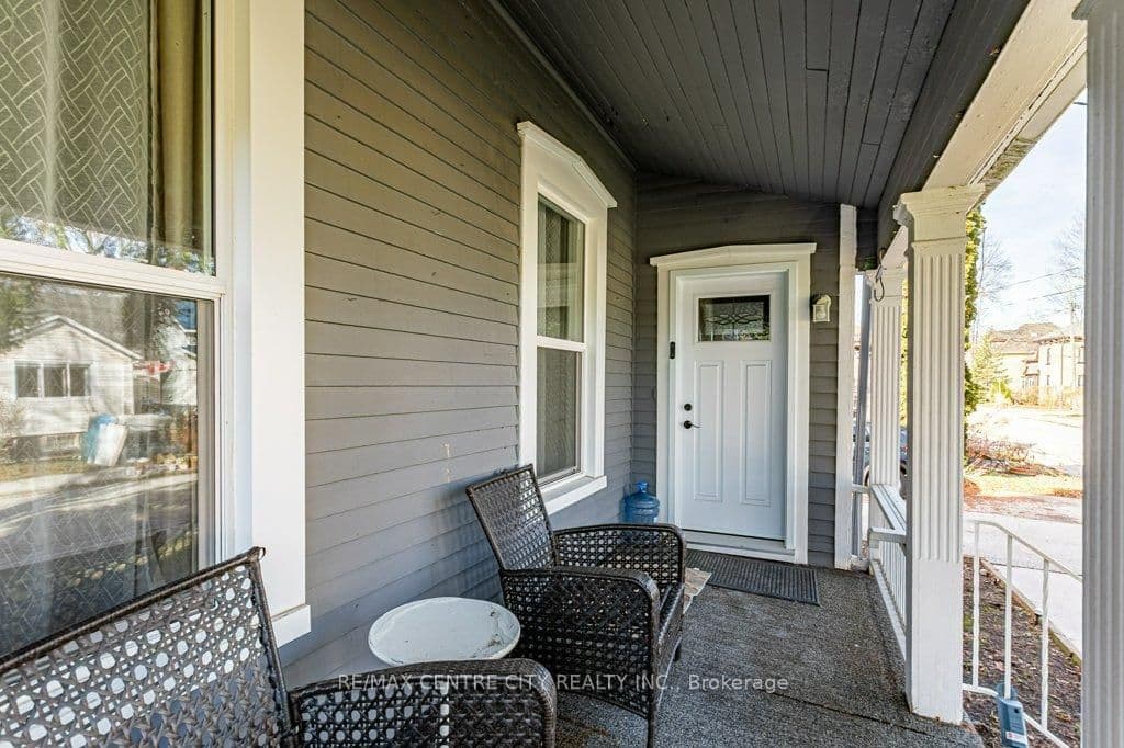 52 Princess Avenue thumbnail 35