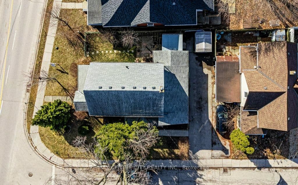 52 Princess Avenue thumbnail 42