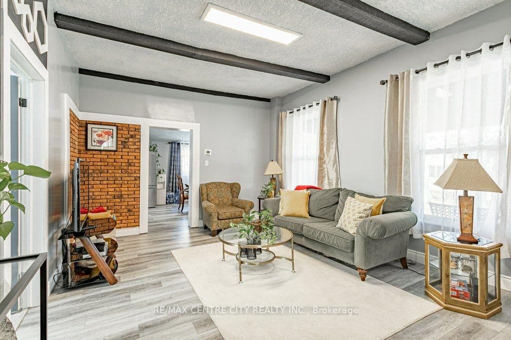 52 Princess Avenue thumbnail 9