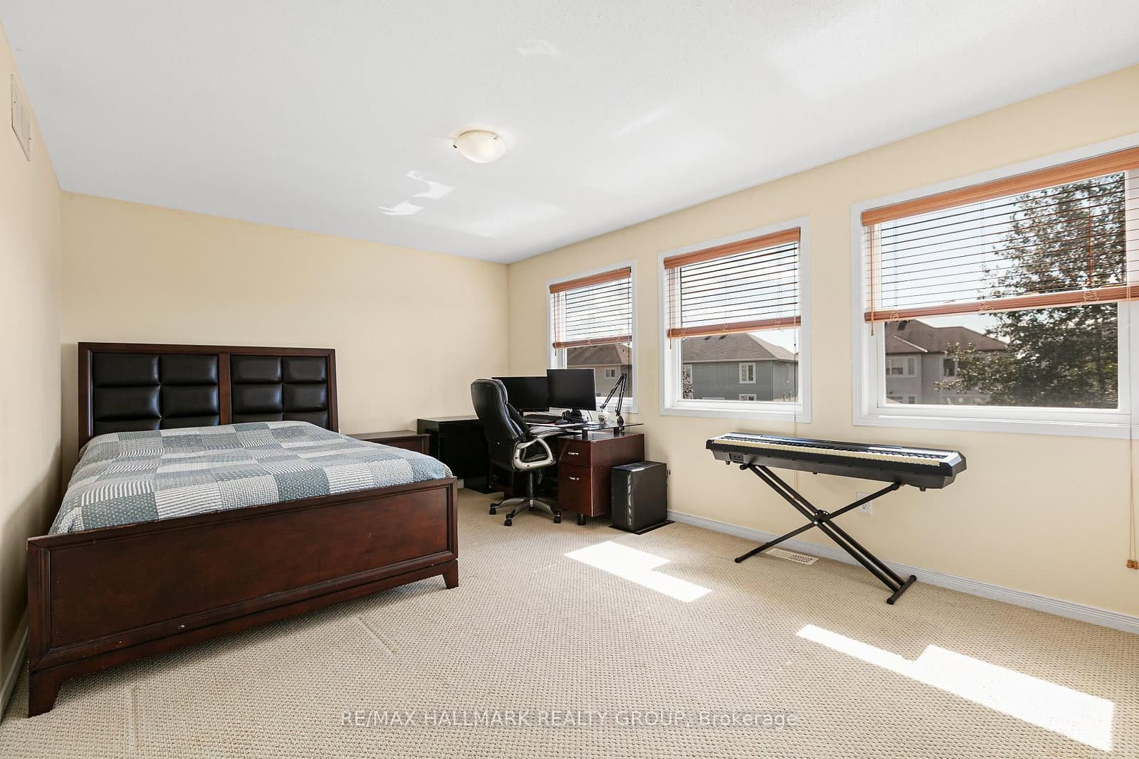 593 Anjana Circle thumbnail 35