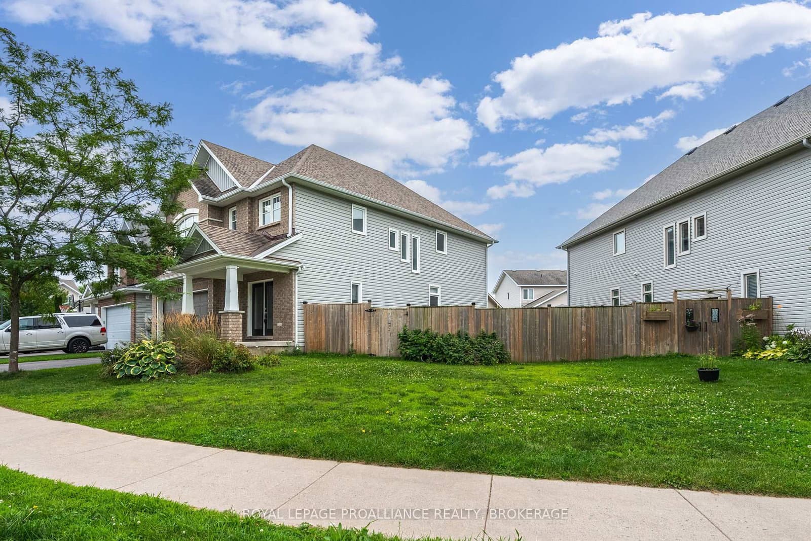 1397 Waterside Way thumbnail 3