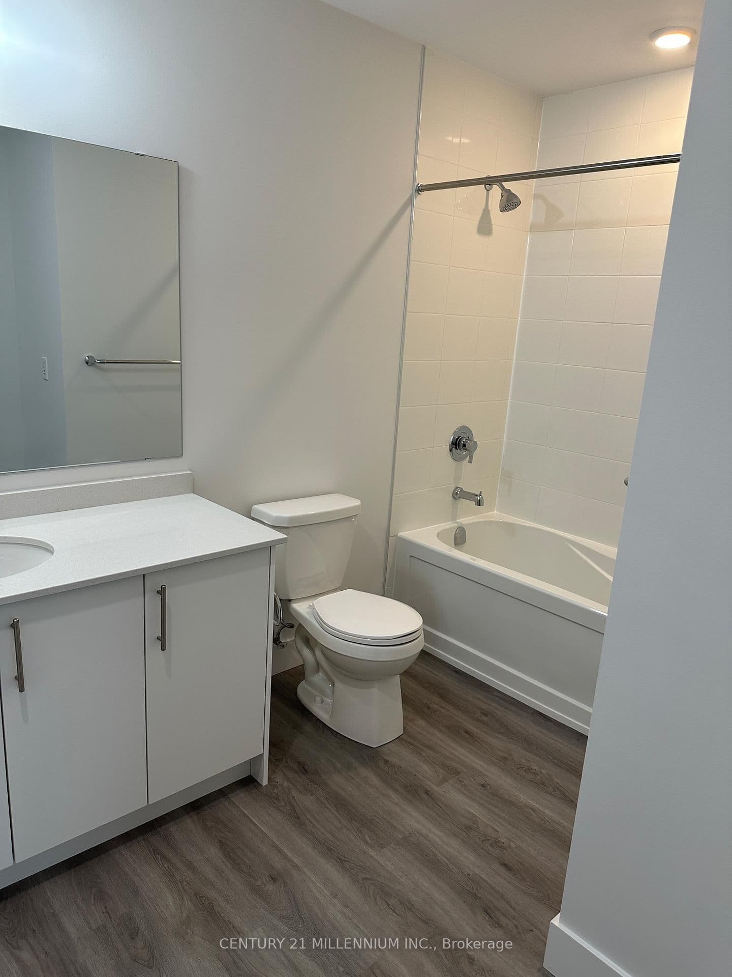 1000 Lackner Boulevard, Unit 304 thumbnail 6