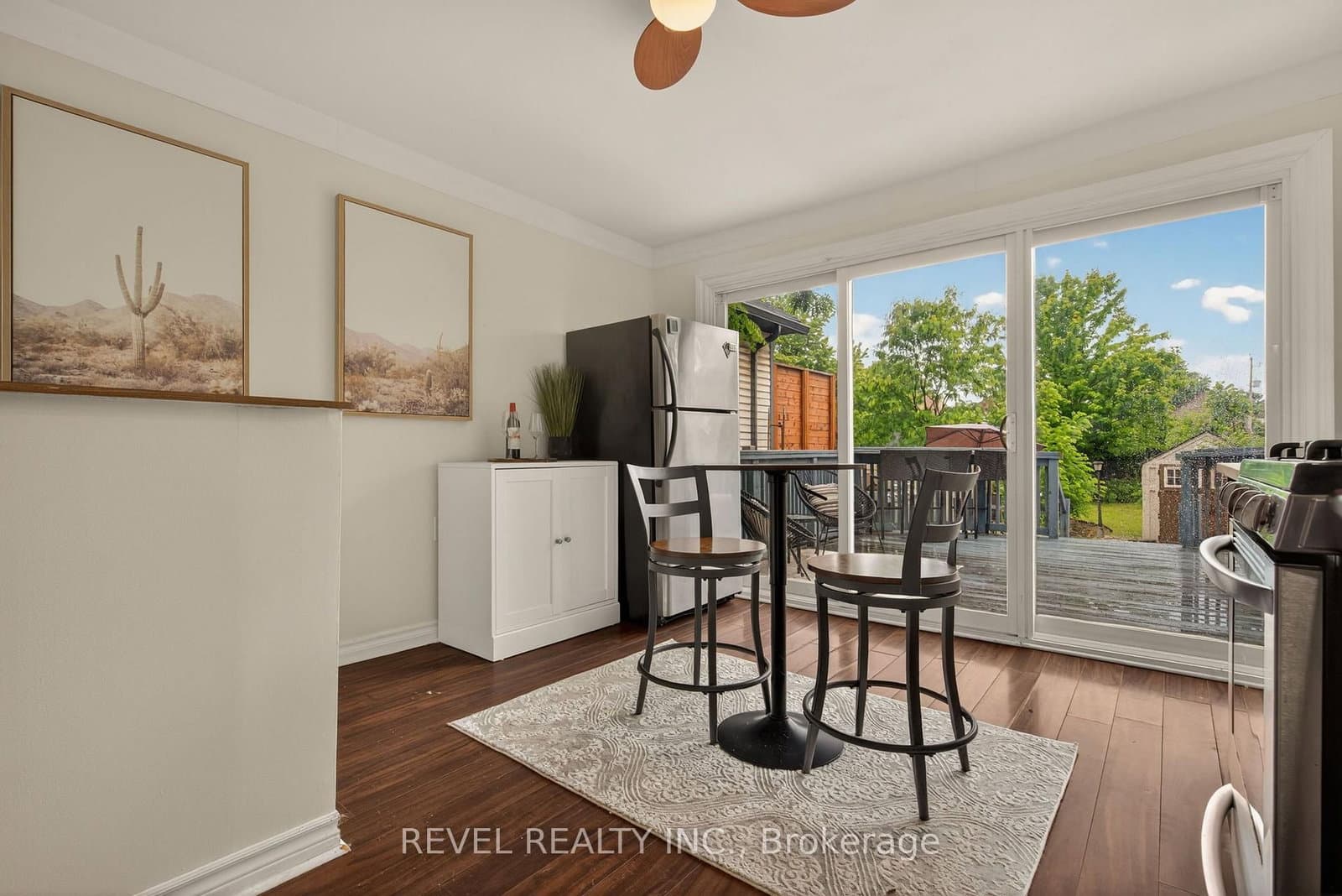 153 Ferrie Street E thumbnail 12