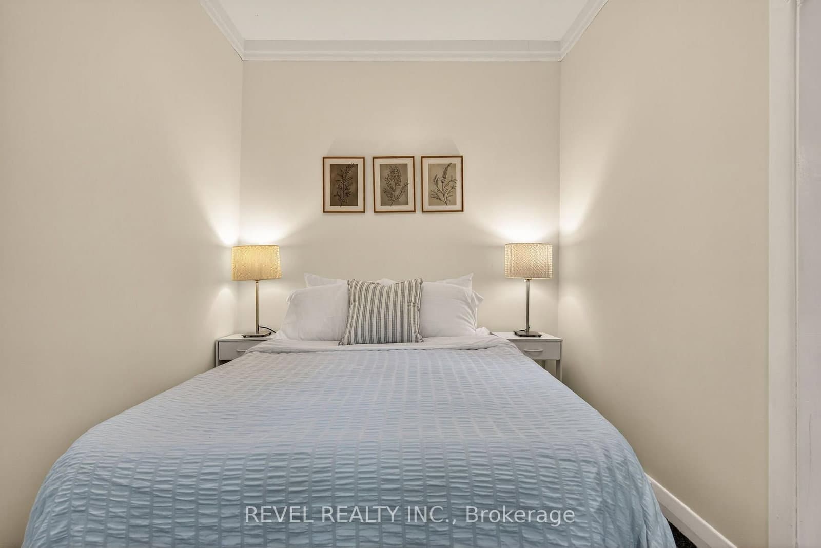 153 Ferrie Street E thumbnail 31