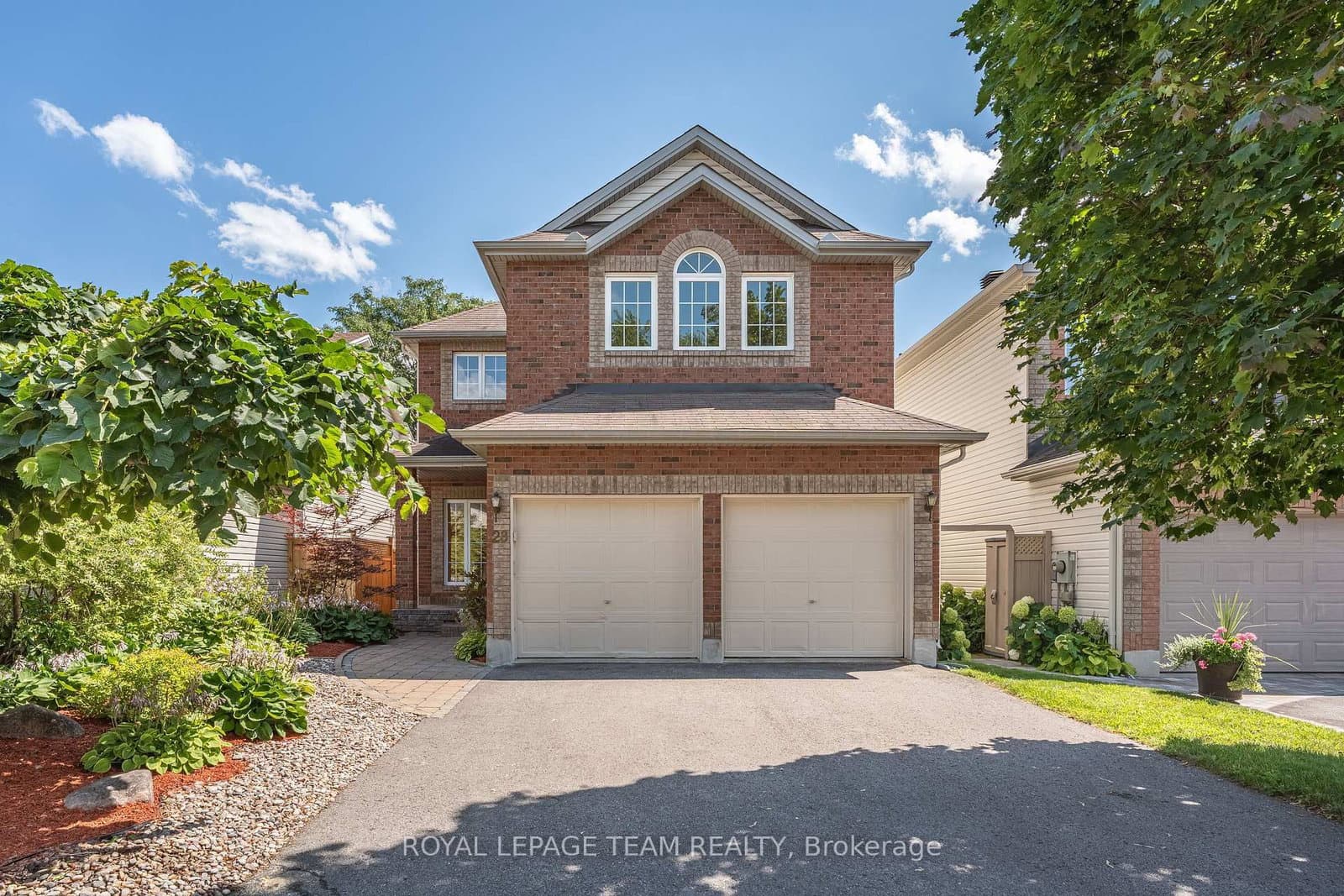 28 Borealis Crescent - Image 1
