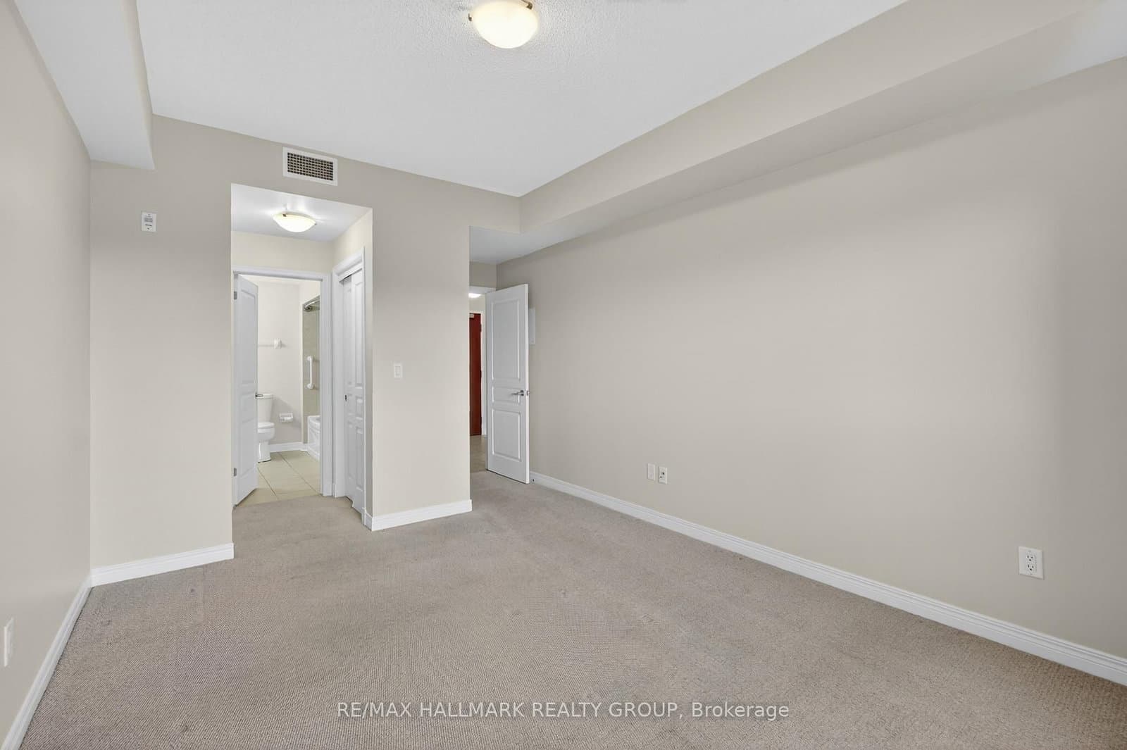 1005 Beauparc Private, Unit 301 thumbnail 32