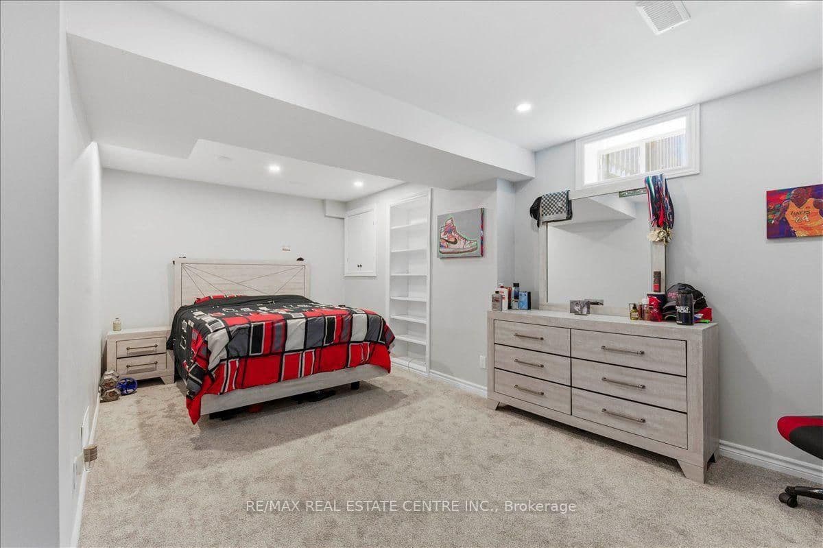 84 Westmeadow Drive, Unit 1 thumbnail 30
