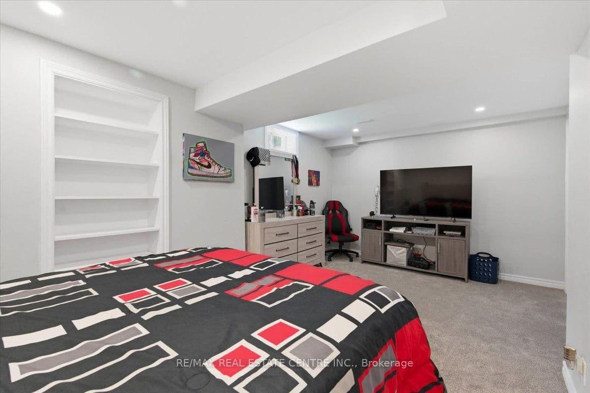 84 Westmeadow Drive, Unit 1 thumbnail 32