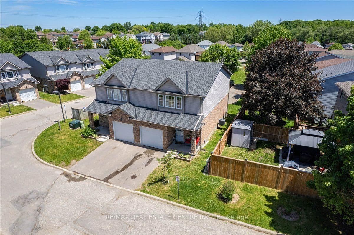 84 Westmeadow Drive, Unit 1 thumbnail 4