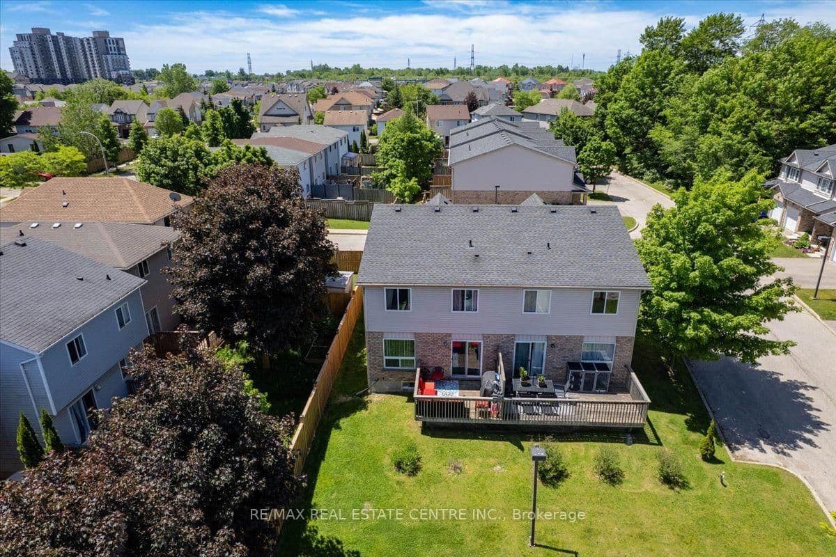 84 Westmeadow Drive, Unit 1 thumbnail 41